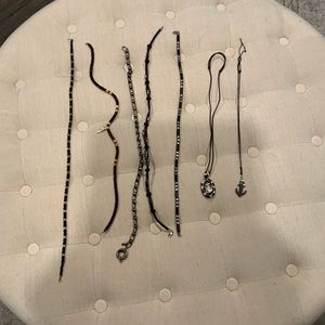 Lot of 7 necklaces